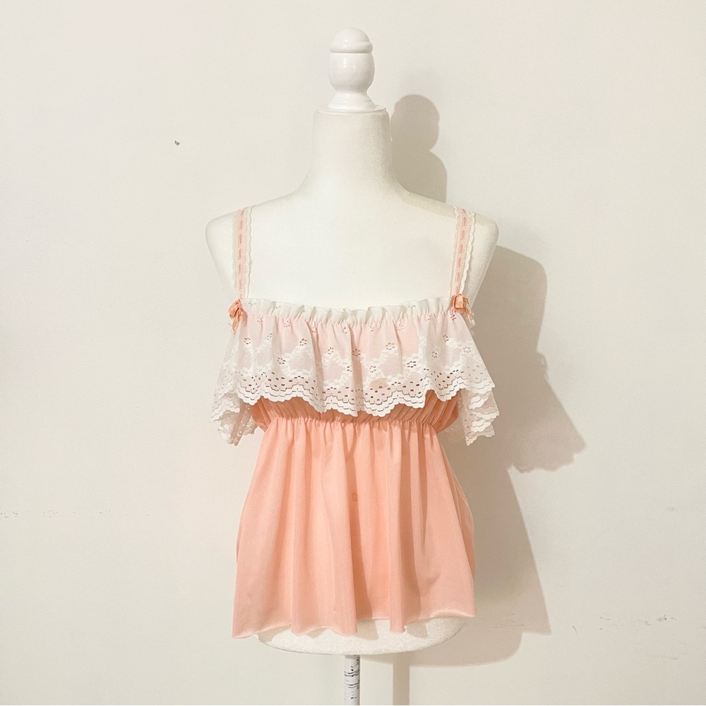 vintage peach pink lace ruffle tank top with eyelet lace ribbon straps and bows